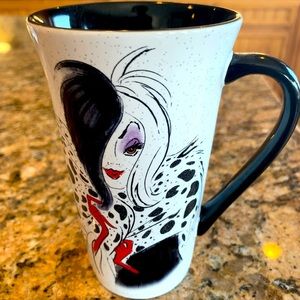 Disney’s 101 Dalmatian Cruela DeVille mug